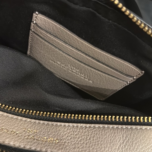 Marc Jacobs The Snapshot Crossbody Bag - Large | Like NEW worn 5 times max - Picture 3 of 5